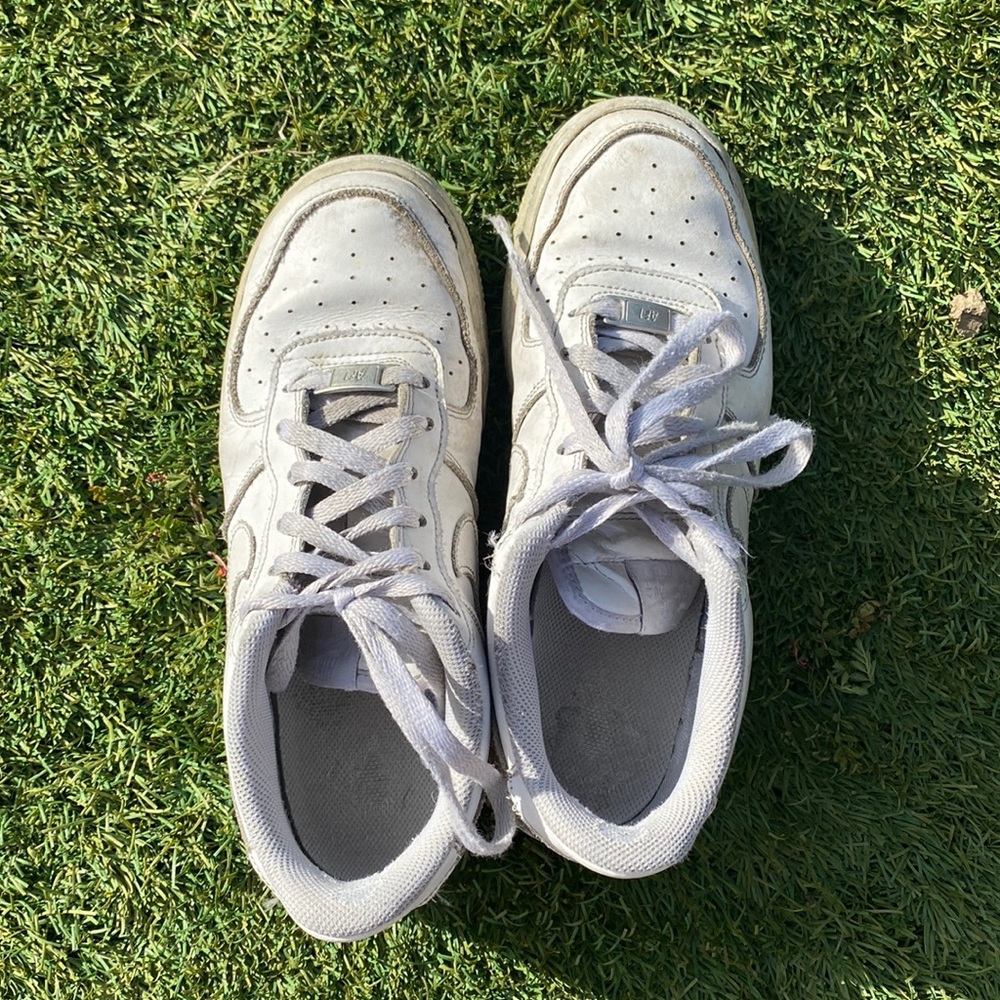 Worn sneakers Nike Air Force 1 Shoes